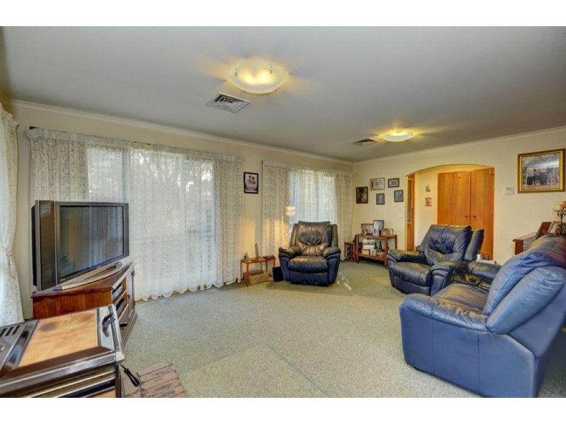 74 Masada Boulevard, Smythes Creek VIC 3351