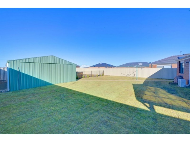 10 Ruby Close, Delacombe VIC 3356