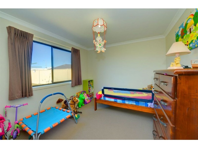 10 Ruby Close, Delacombe VIC 3356