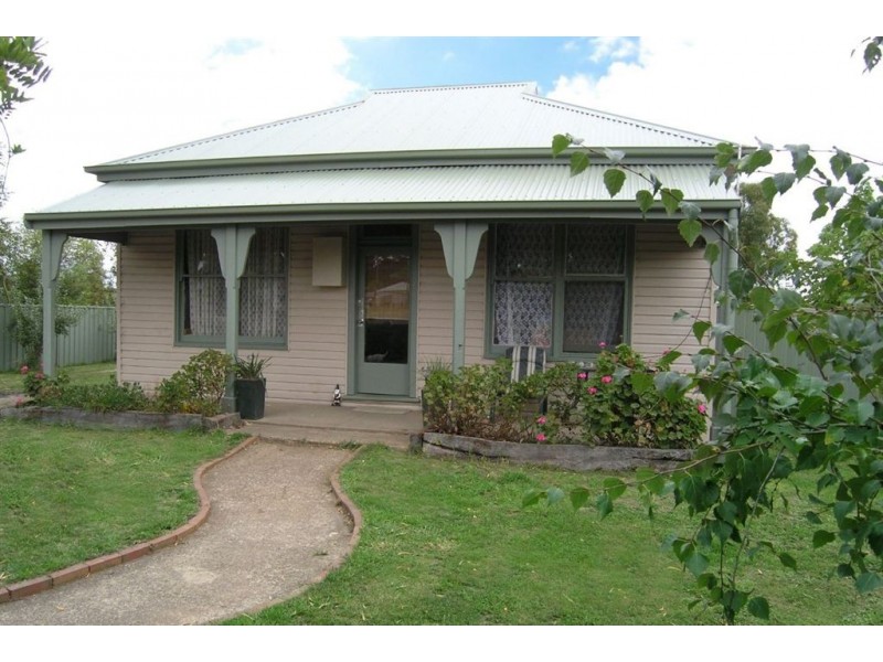 112 Clunes Road, Creswick VIC 3363