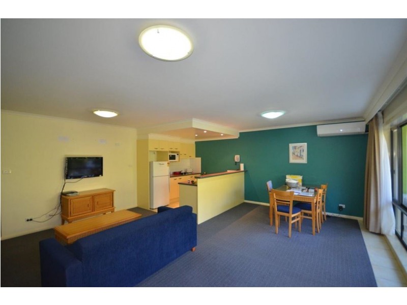 220/68 Pacific Drive, Port Macquarie NSW 2444