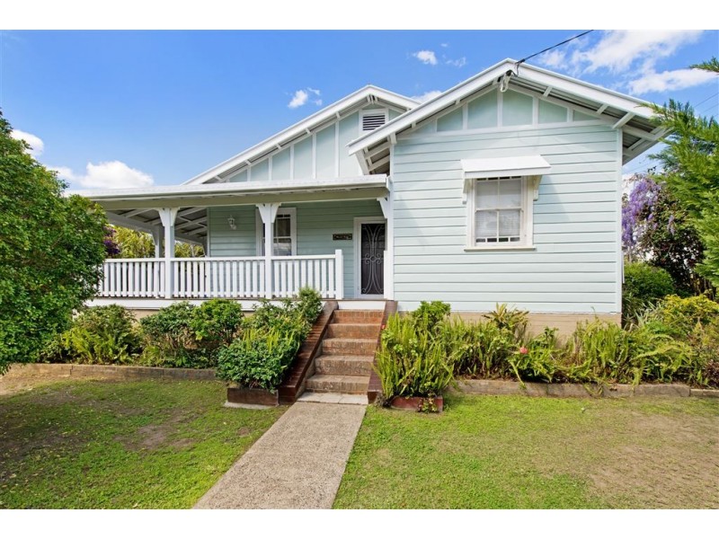 27 Macquarie Street, South Kempsey NSW 2440