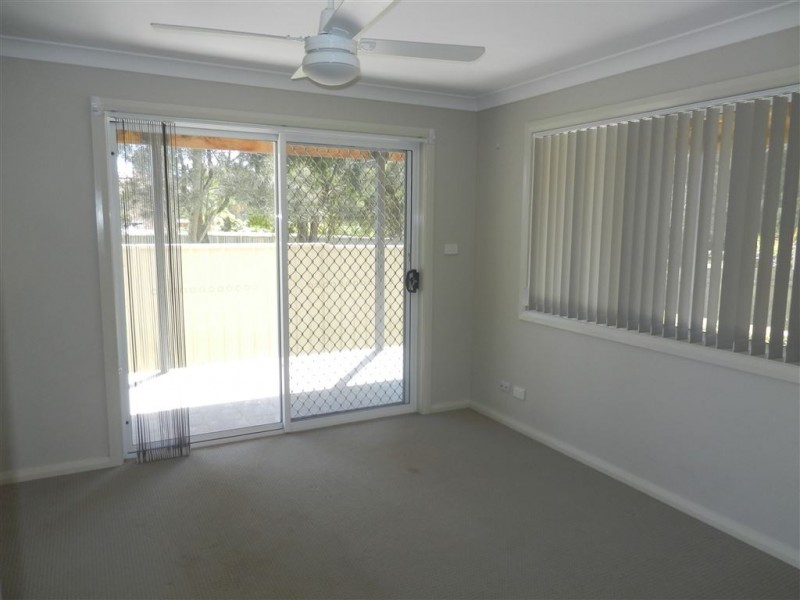 2/23 Fiona Crescent, Lake Cathie NSW 2445