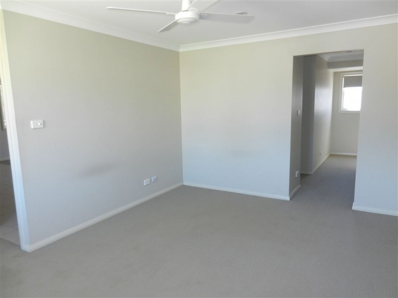 2/23 Fiona Crescent, Lake Cathie NSW 2445