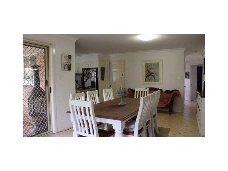 8 Miller Place, Wauchope NSW 2446