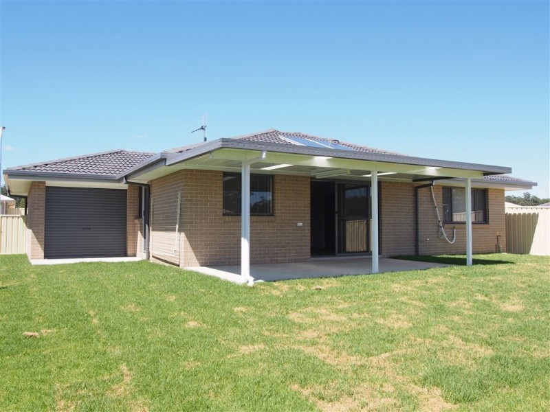 12 Farlow Street, Wauchope NSW 2446