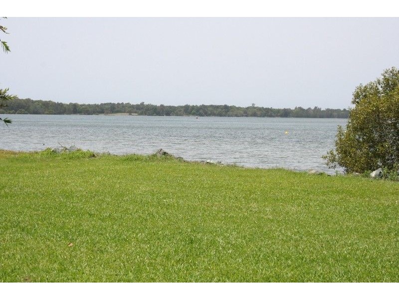 32 Shoreline Drive, Port Macquarie NSW 2444