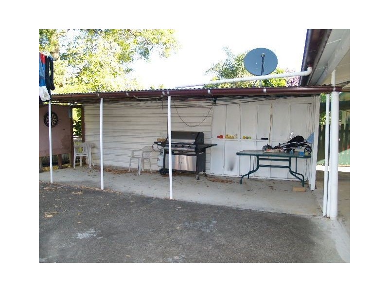 13 Flobern Avenue, Wauchope NSW 2446