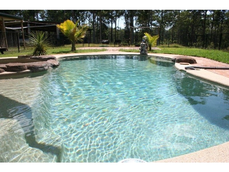 136 Upper Smiths Creek Road, Kundabung NSW 2441