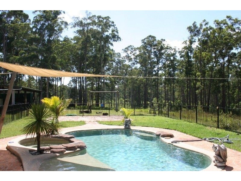 136 Upper Smiths Creek Road, Kundabung NSW 2441