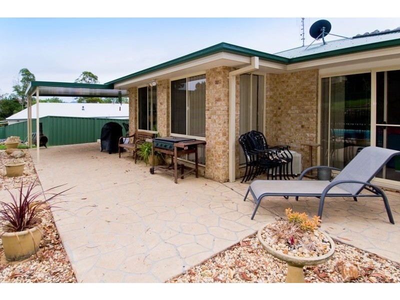 35 Riverbreeze Drive, Wauchope NSW 2446