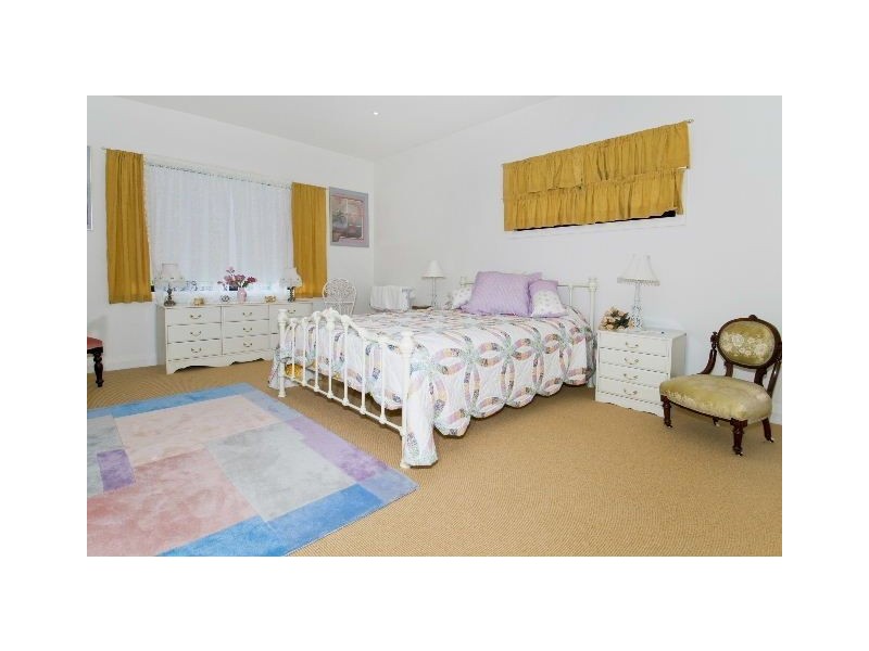 2 Manzanillo Drive, Wauchope NSW 2446