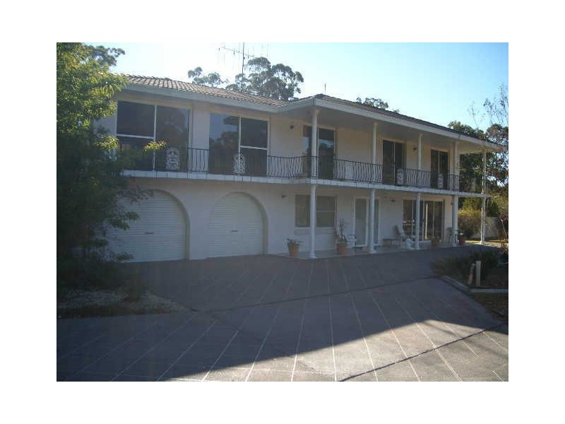 11 Woodland Grove, Wauchope NSW 2446