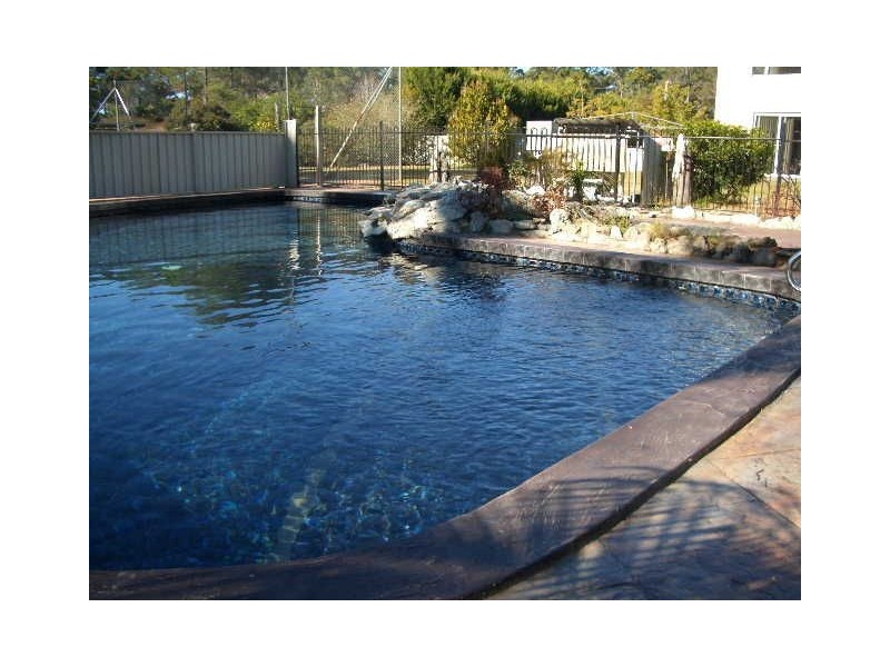 11 Woodland Grove, Wauchope NSW 2446