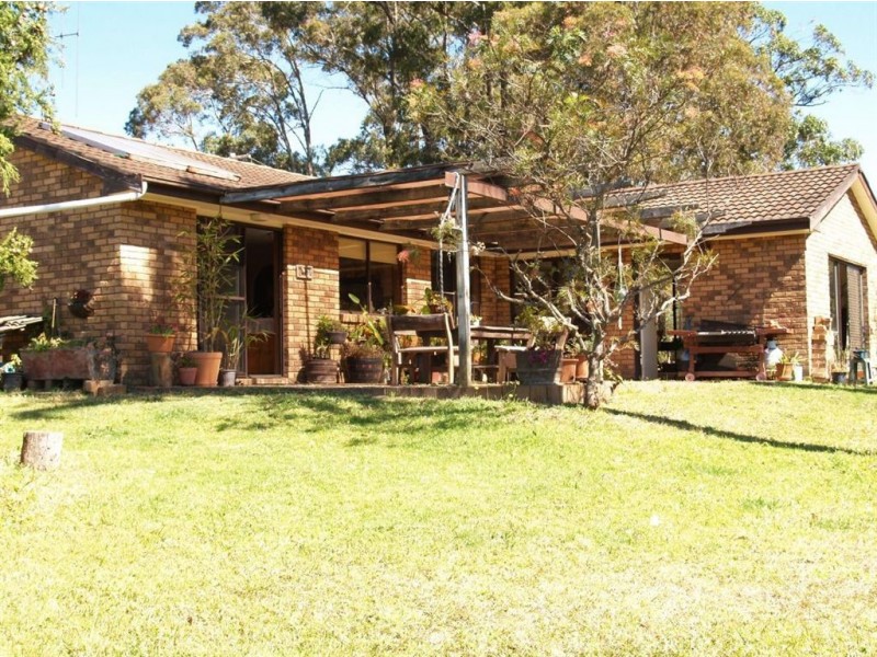 68 West Frazers Creek Road, Beechwood NSW 2446