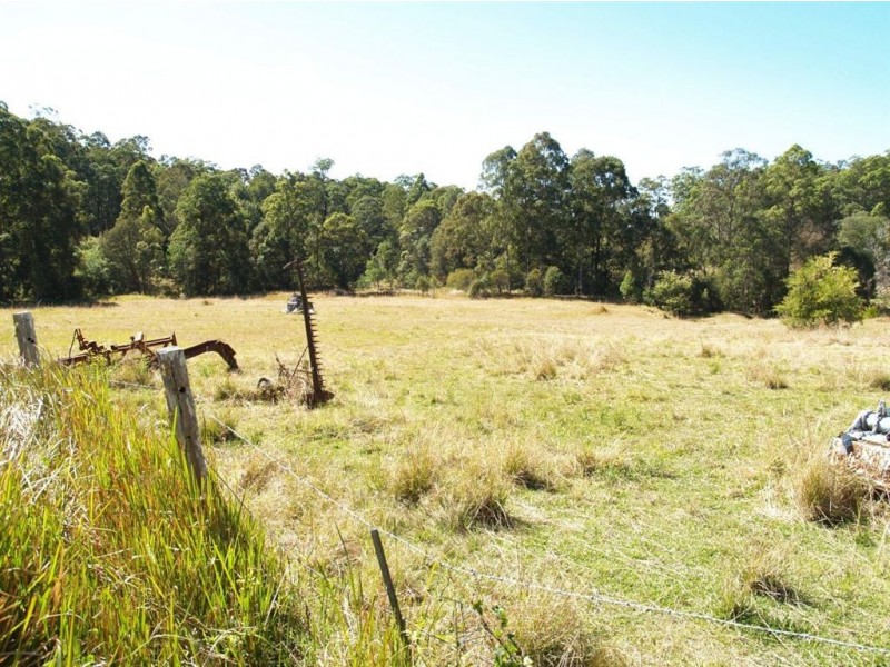 68 West Frazers Creek Road, Beechwood NSW 2446