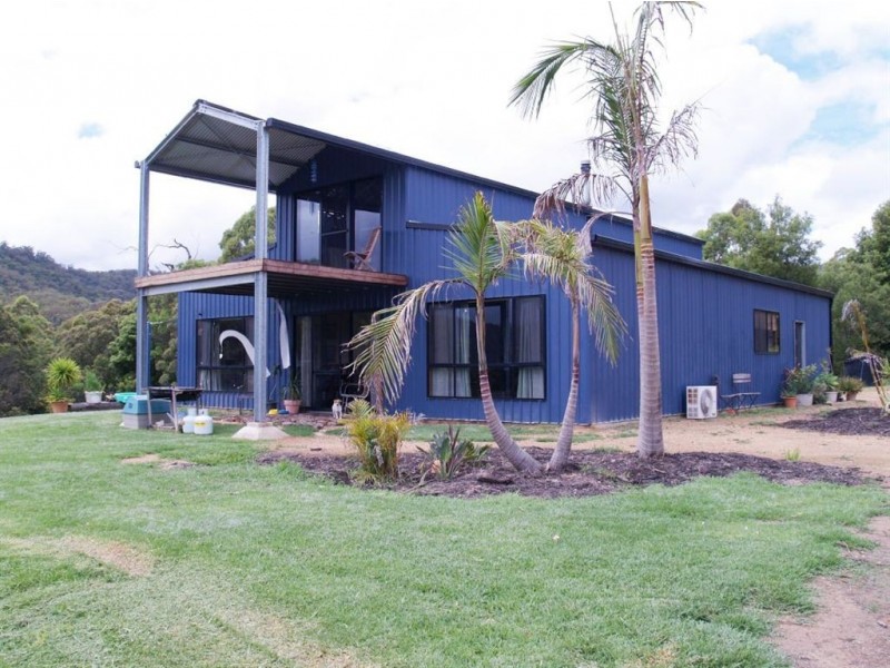 445 Hyndmans Creek, Byabarra NSW 2446