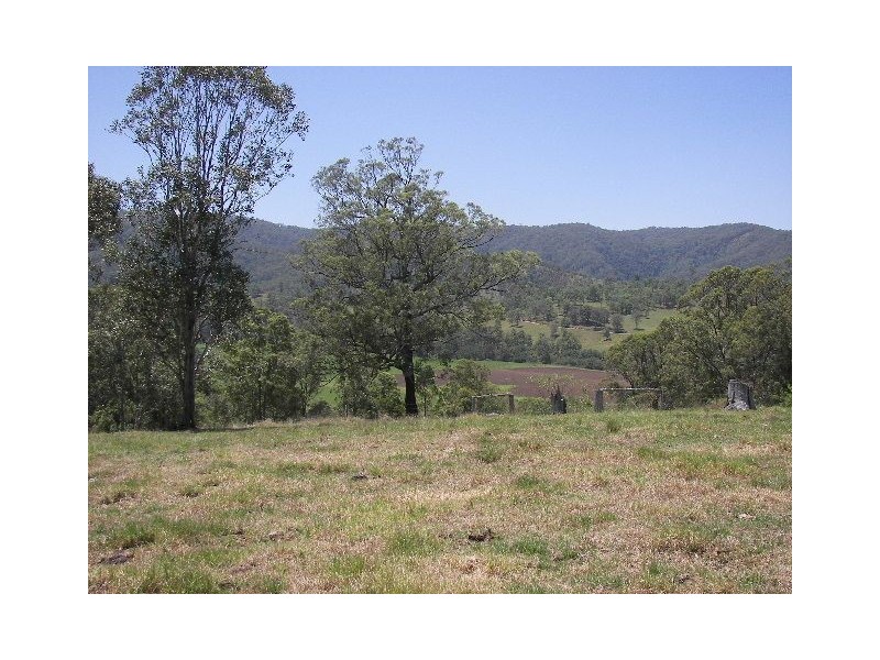 4700 Oxley Highway, Long Flat NSW 2446