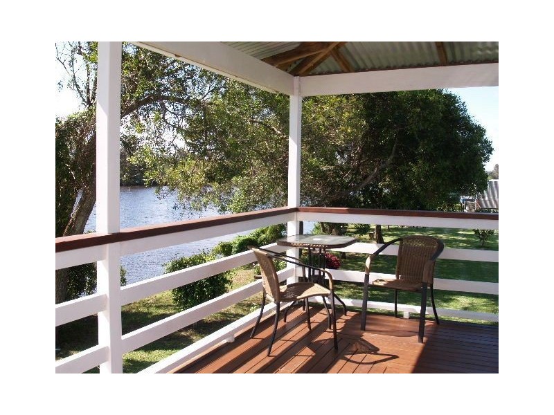 1 Woodlands Grove, Port Macquarie NSW 2444