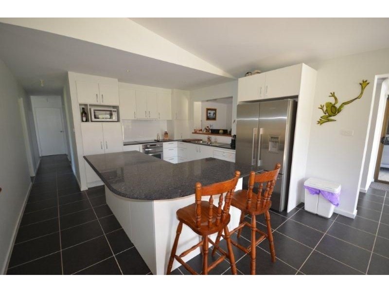 433 Lake Innes Drive, Lake Innes NSW 2446