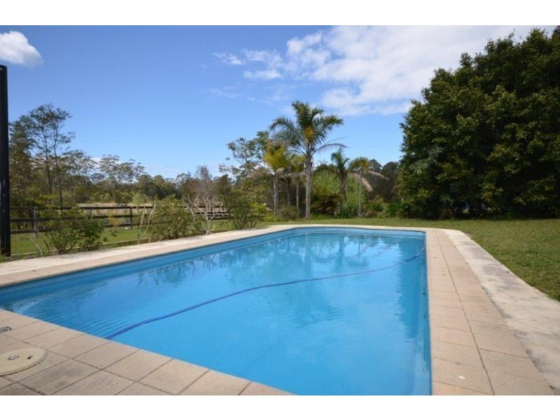 433 Lake Innes Drive, Lake Innes NSW 2446