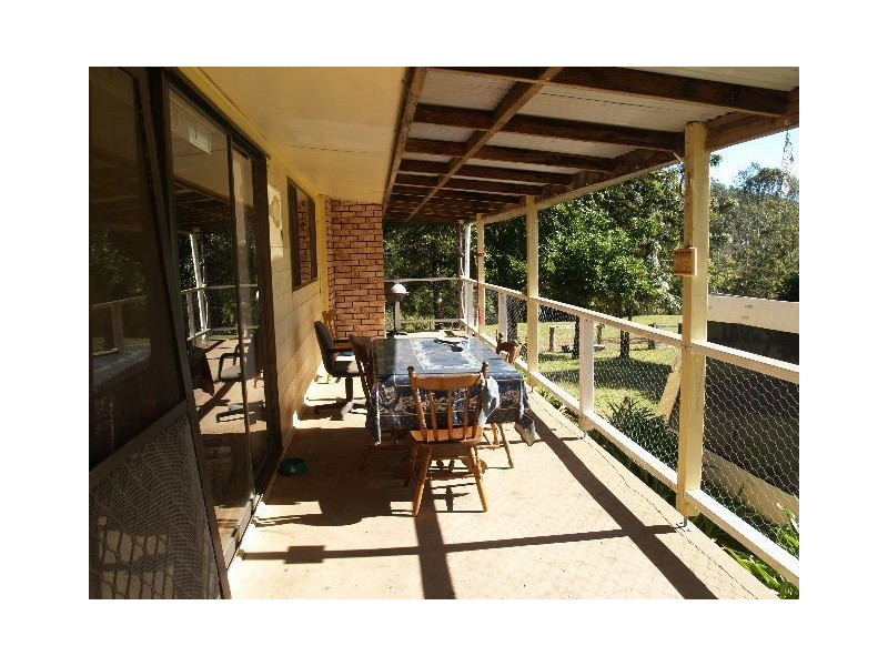 9 Figtree Valley Road, Yarras NSW 2446