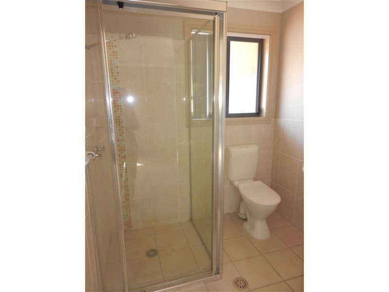 2/32 Colonial Circuit, Wauchope NSW 2446