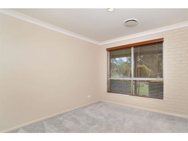 4 Warrew Crescent, King Creek NSW 2446