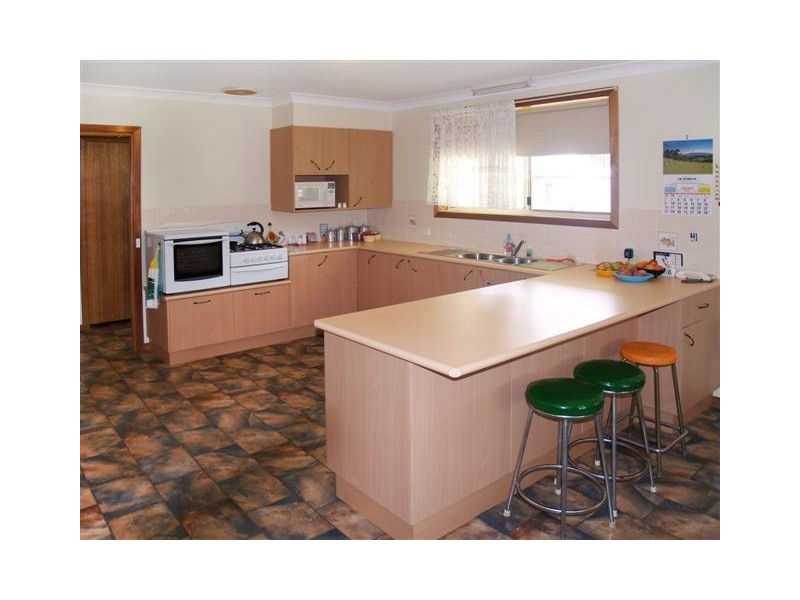 1 Moncrieff Close, King Creek NSW 2446