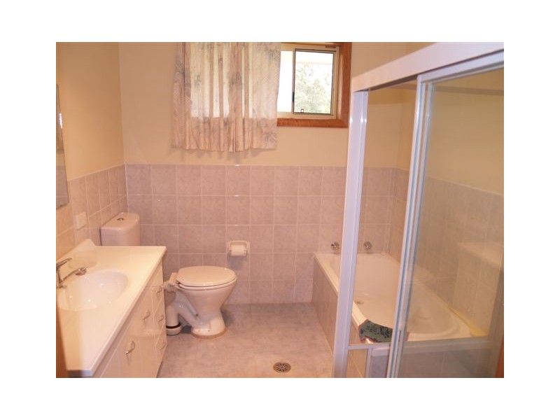 1 Moncrieff Close, King Creek NSW 2446