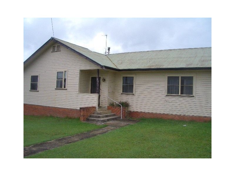 13 Range Street, Wauchope NSW 2446