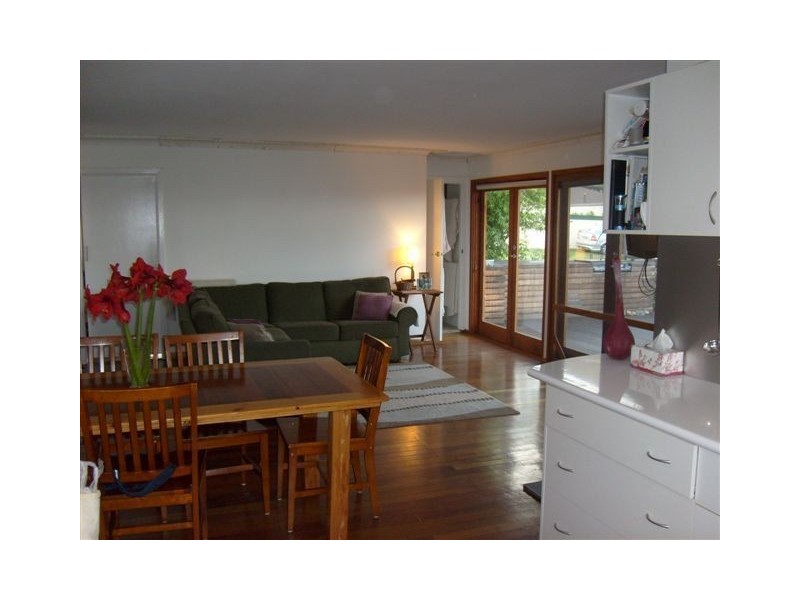 2C Azalea Ave, Wauchope NSW 2446