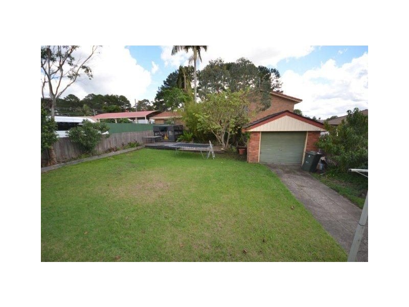 2C Azalea Ave, Wauchope NSW 2446