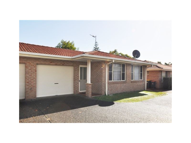 Villas in Bain Street, Wauchope NSW 2446