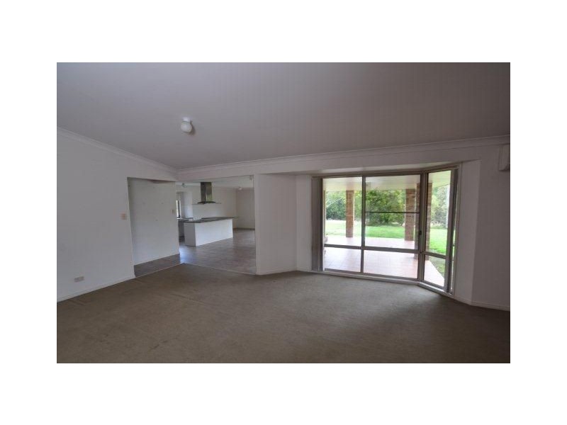 19 Fenton Drive, King Creek NSW 2446