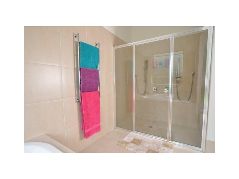 104 Tall Timber Road, Lake Innes NSW 2446