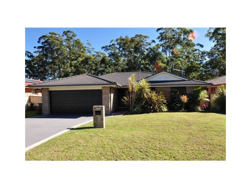 71 Colonial Circuit, Wauchope NSW 2446