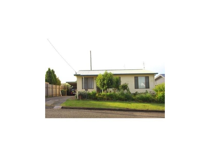7 Guy Street, Wauchope NSW 2446