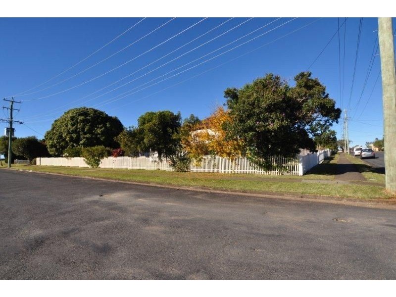 2 Graham Street, Wauchope NSW 2446