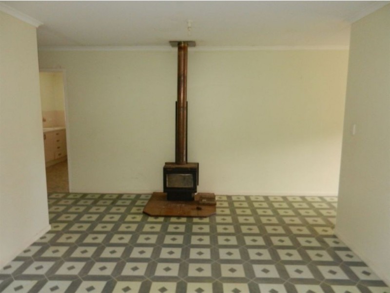 8 Wade Street, Wauchope NSW 2446