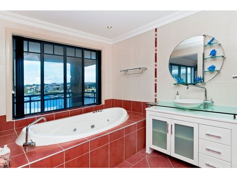 10 McInherney Close, Port Macquarie NSW 2444
