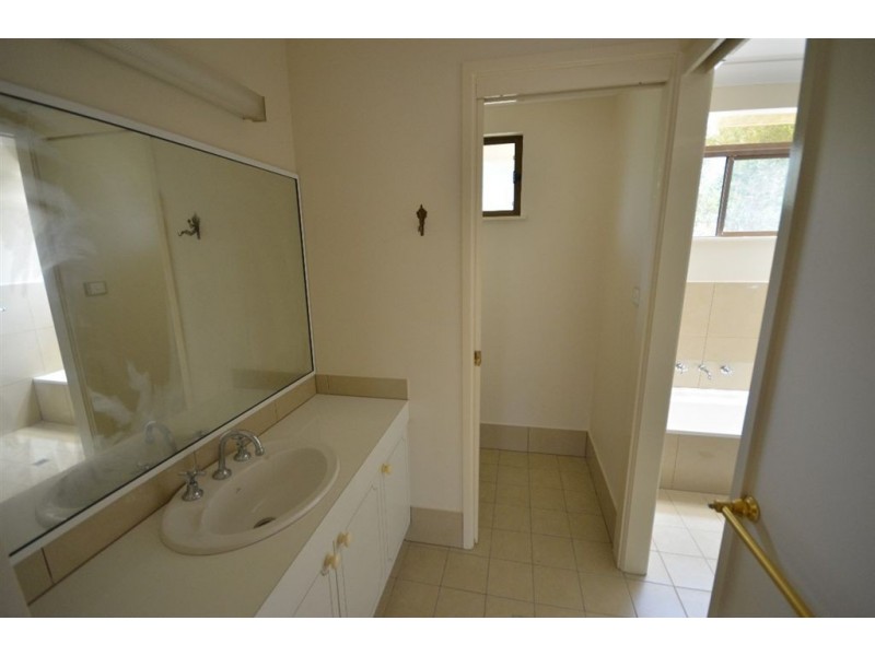 8 Kippara Close, Wauchope NSW 2446