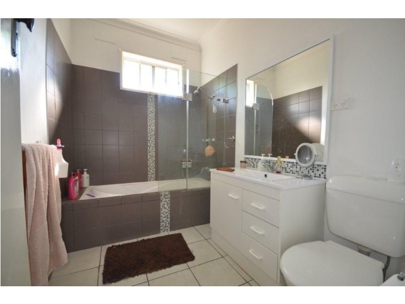 24 Bain Street, Wauchope NSW 2446