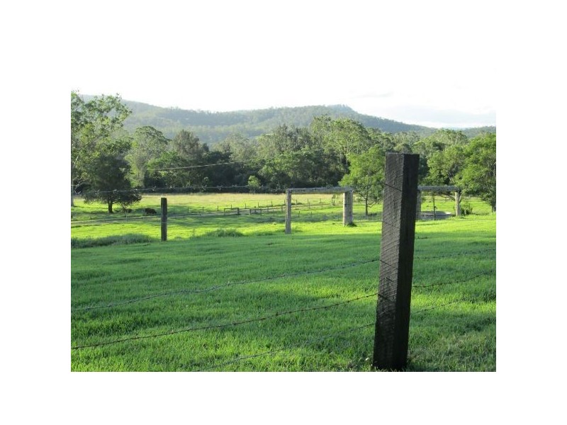 639 Toms Creek Road, Long Flat NSW 2446