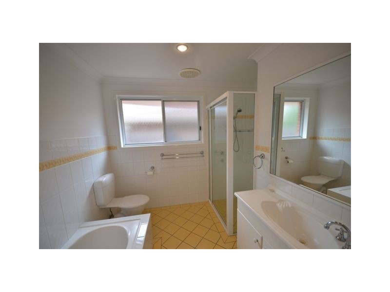 1 Colonel Barney Drive, Port Macquarie NSW 2444