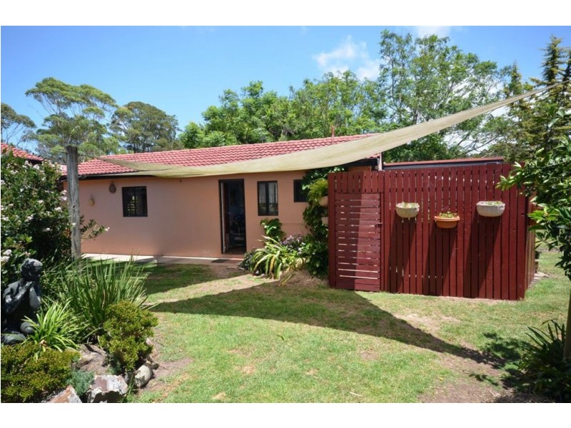 385 Blackmans Point Road, Blackmans Point NSW 2444