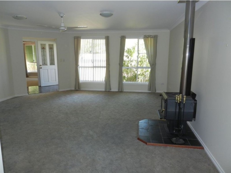 24 Cedar Close, Wauchope NSW 2446