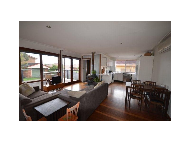 2c Azalea Avenue, Wauchope NSW 2446