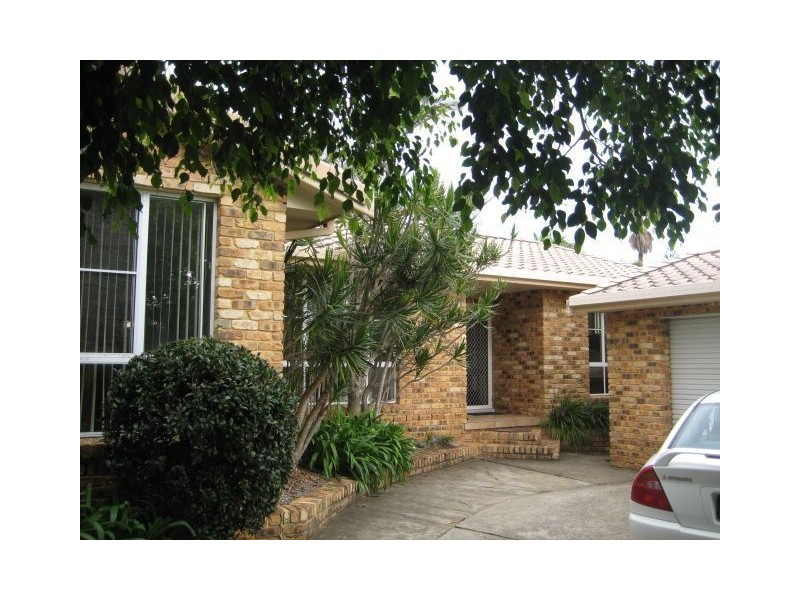 28 Fiona Crescent, Lake Cathie NSW 2445