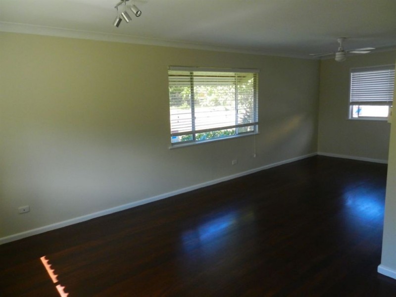 2 Dirah Street, Lake Cathie NSW 2445